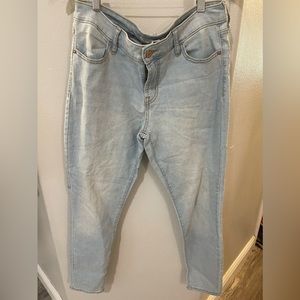 Old Navy Super Skinny Jeans